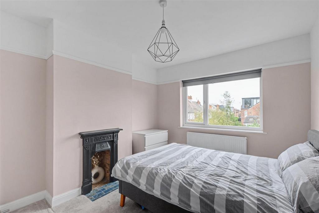 Bedroom 2 1.jpeg