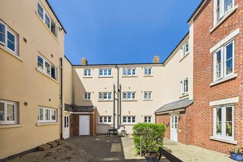 undefined, Oxford Terrace, Gloucester, Gloucestershire, GL1