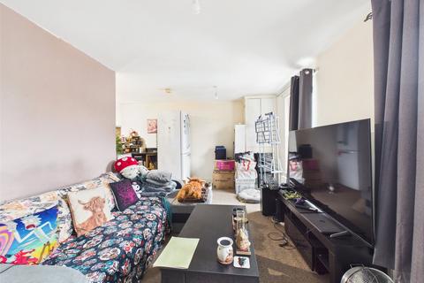undefined, Oxford Terrace, Gloucester, Gloucestershire, GL1