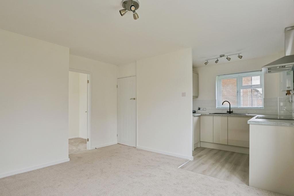 Lounge/Kitchen