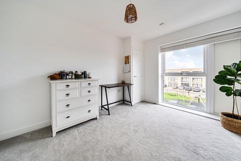 2 bedroom apartment for sale, Bourne Court, Ruislip