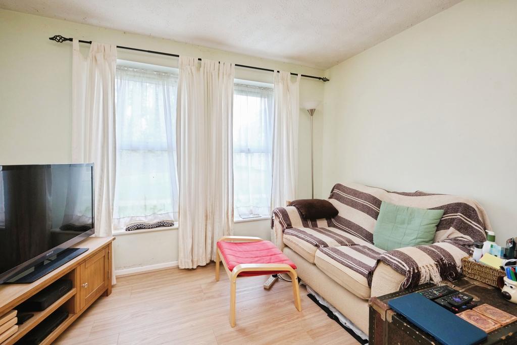 Pbox-IMG.jpg