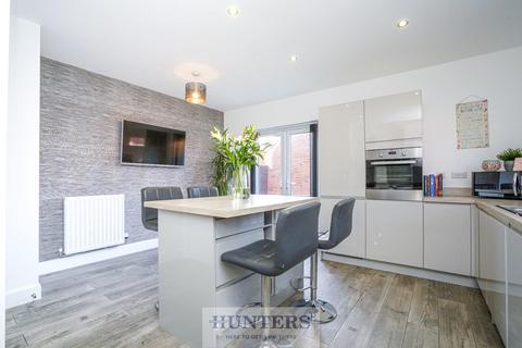 4 bedroom detached house for sale, Sherwood Drive, Thorpe Willoughby, Selby