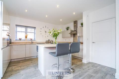 4 bedroom detached house for sale, Sherwood Drive, Thorpe Willoughby, Selby
