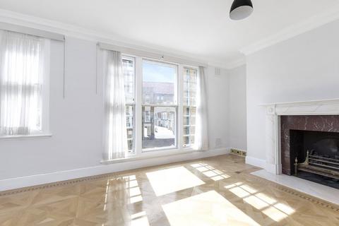 3 bedroom house to rent, Charles II Place, Kings Road, Chelsea, SW3