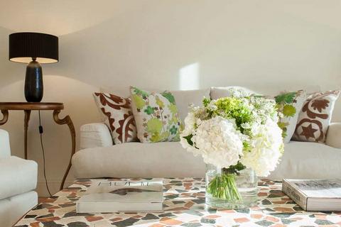1 bedroom apartment to rent, Europa House