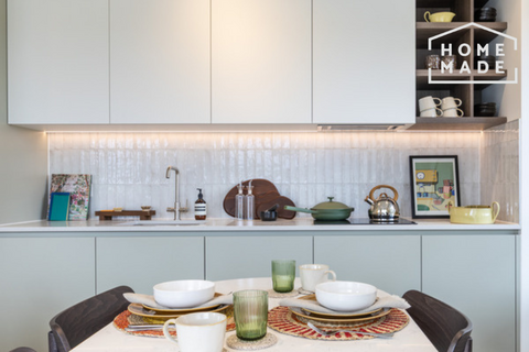 2 bedroom flat to rent, The Maple, NW2