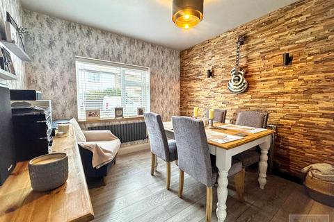 undefined, Derwent Road, Buxton