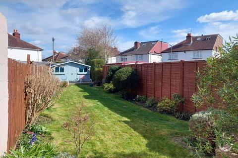 3 bedroom semi-detached house for sale, Lower Court, Epsom KT19