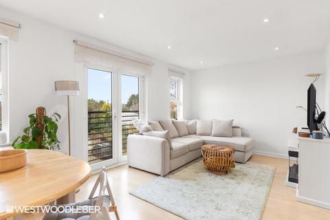 2 bedroom apartment for sale, Park Lane, Broxbourne EN10