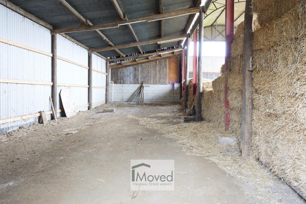 Lean to on Dutch barn