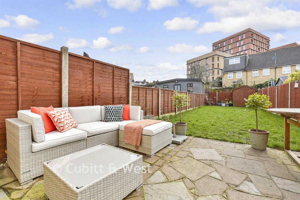 Patio / Decking