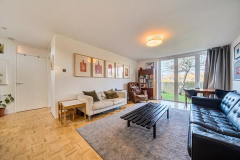 3 bedroom end of terrace house for sale, Claxton Path, Brockley, London