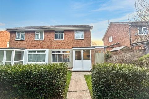 3 bedroom semi-detached house for sale, Rowan Avenue, Eastbourne
