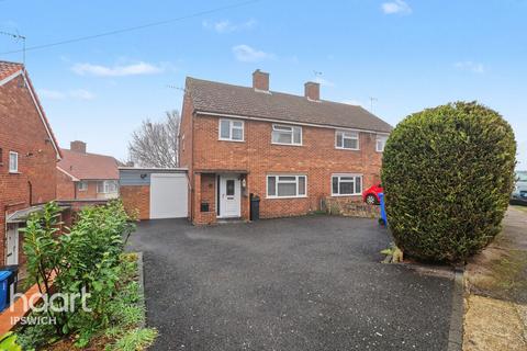 3 bedroom semi-detached house for sale, Violet Close, Ipswich