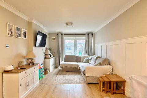 4 bedroom terraced house for sale, Oakley Close, Holbury, SO45
