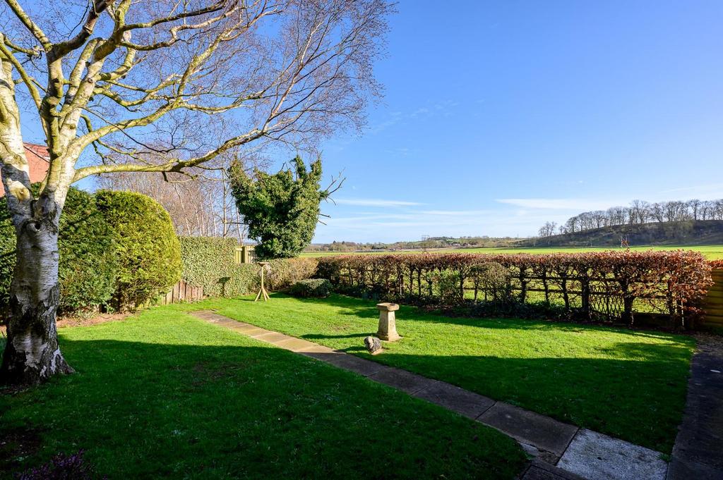 50 Ryedale Close-18.jpg