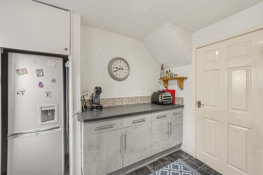 43 Bryncelyn Road-19.jpg