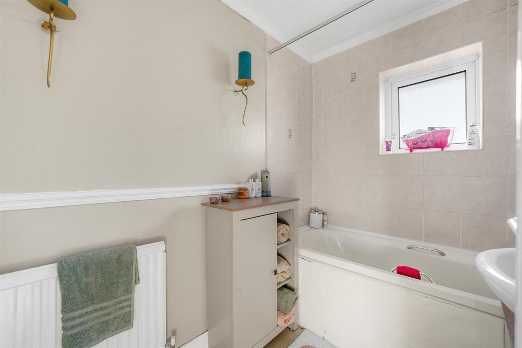 43 Bryncelyn Road-8.jpg