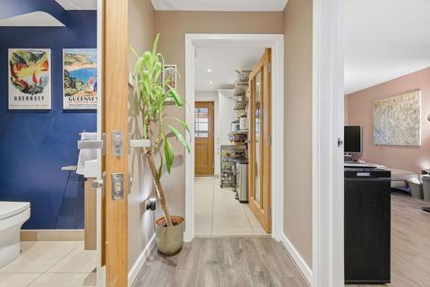 3 bedroom detached house for sale, Harlow Road, Roydon