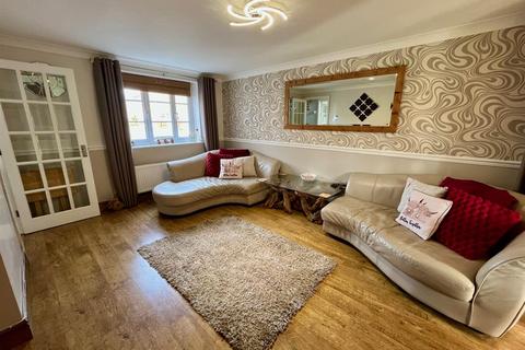 4 bedroom end of terrace house for sale, Augustus Gate, Stevenage