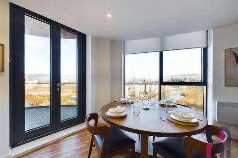 3 bedroom flat to rent, Manchester Waters, 3 Pomona Strand, Old Trafford, M16