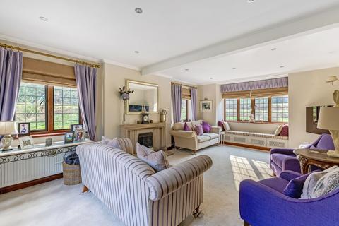 undefined, Farnham Road, Churt, Farnham, Surrey, GU10