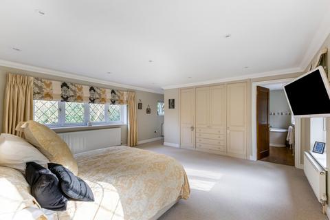 undefined, Farnham Road, Churt, Farnham, Surrey, GU10