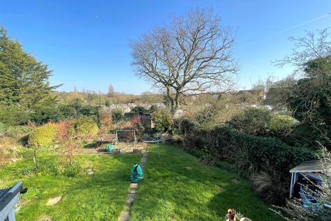 4 bedroom semi-detached house for sale, Linkside Road, Bishop's Stortford CM23