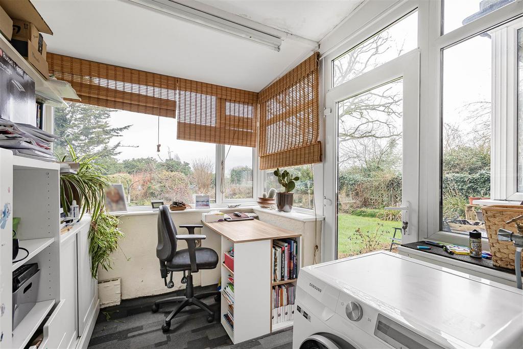 Office/Utility