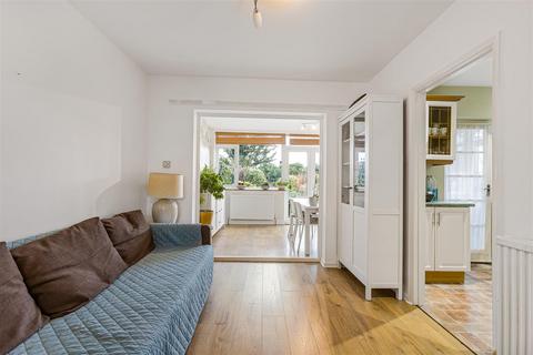 4 bedroom semi-detached house for sale, Linkside Road, Bishop's Stortford CM23