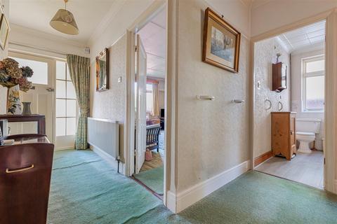 2 bedroom detached bungalow for sale, Cavendish Avenue, Sevenoaks