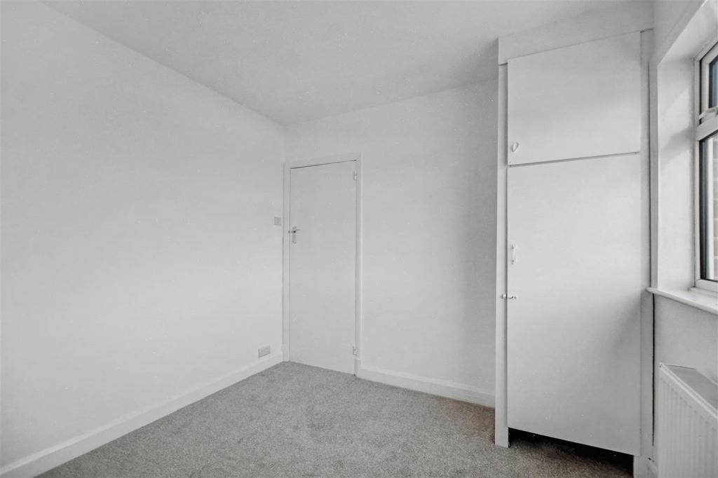 Bedroom 2 2.jpeg