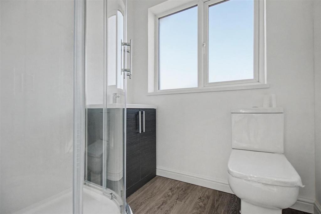 Shower Room.jpeg