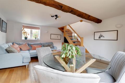 2 bedroom detached house for sale, High Street, Arlingham