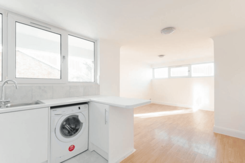 2 bedroom apartment to rent, Stembridge Road, London, SE20