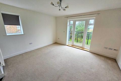2 bedroom flat for sale, The Mallards, Totton, SO40