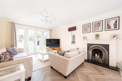 5 bedroom detached house for sale, Bromham Road, Biddenham, Bedfordshire, MK40