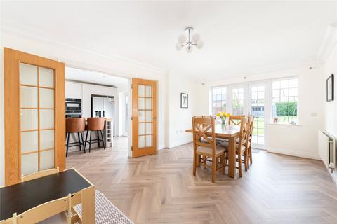5 bedroom detached house for sale, Bromham Road, Biddenham, Bedfordshire, MK40
