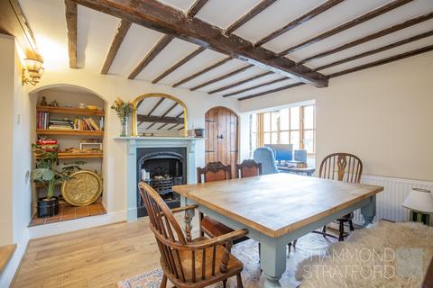 3 bedroom detached house for sale, Norwich Road, Yaxham