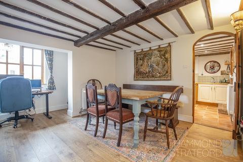 3 bedroom detached house for sale, Norwich Road, Yaxham