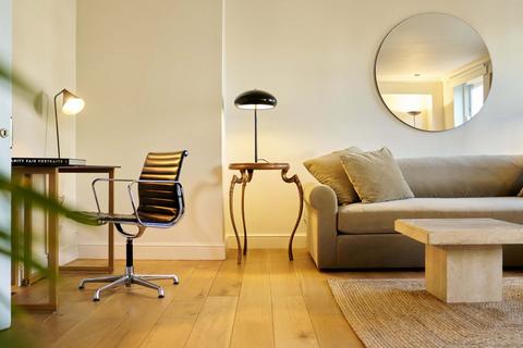 undefined, Europa House