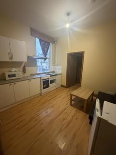 Studio to rent - 147 Church Street, N9