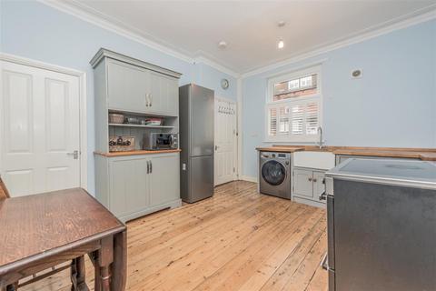 4 bedroom terraced house for sale, Aberdeen Grove, Armley, Leeds