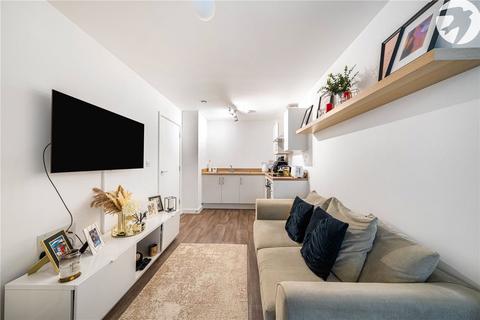1 bedroom maisonette for sale, Lowfield Street, Dartford, Kent, DA1