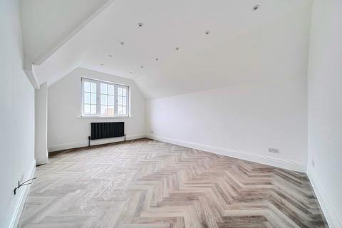undefined, Southborough Lane Bromley BR2