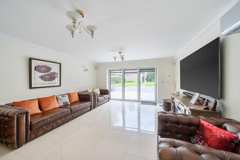undefined, Charmouth Road, St. Albans, Hertfordshire, AL1