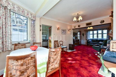 3 bedroom end of terrace house for sale, St Giles Avenue, South Mimms, Potters Bar, EN6