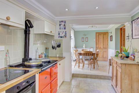 undefined, Malmesbury Road, Minety
