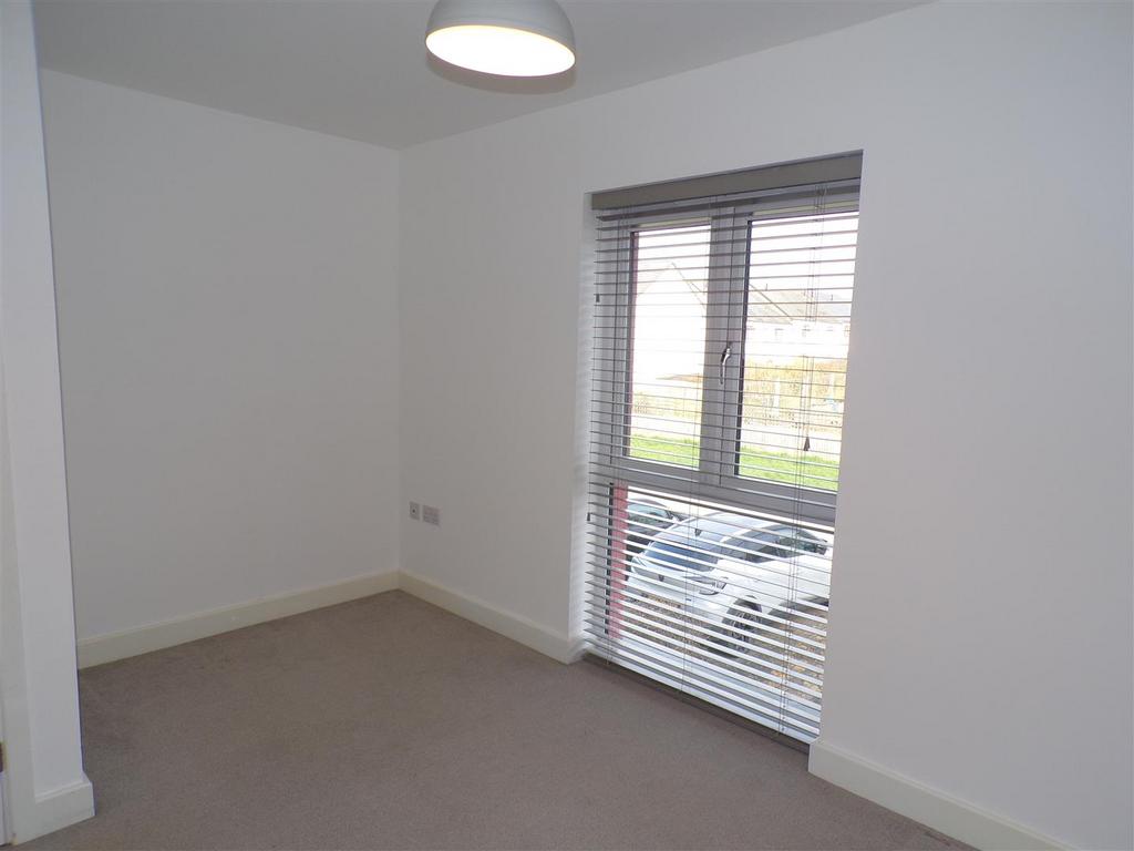 Bedroom1.JPG